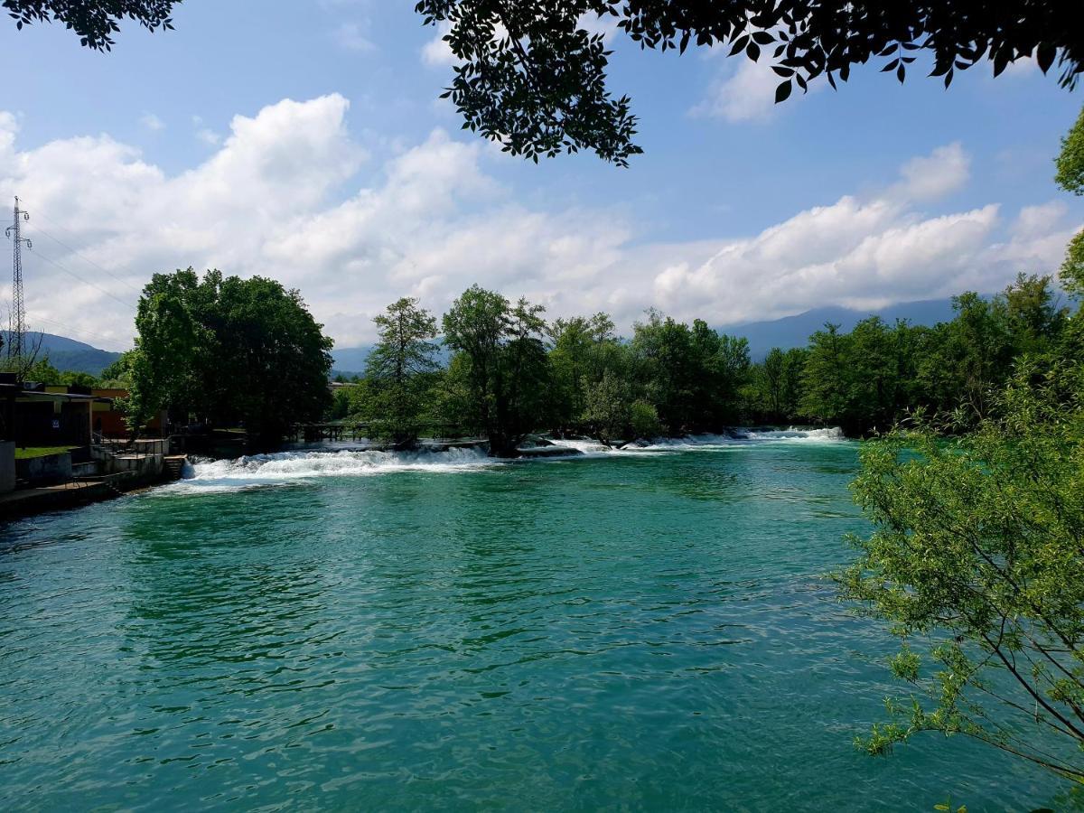 Holiday Home Waterfall View Bihać Exterior foto